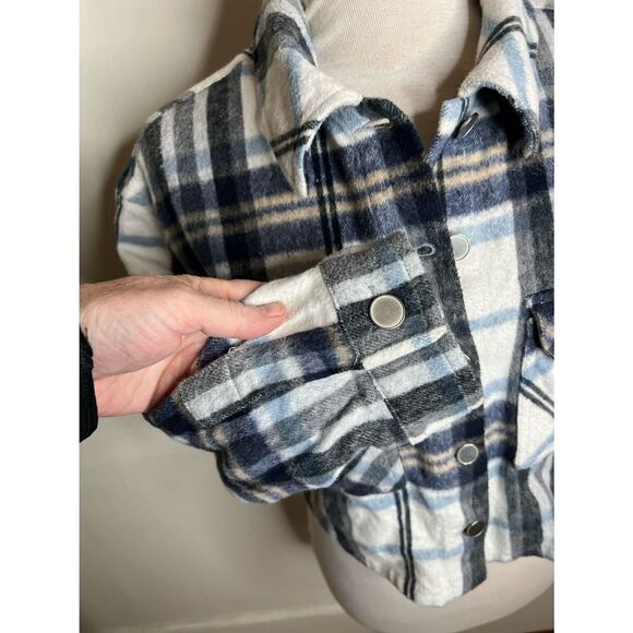 Zara Plaid Blue Flannel Shacket Cropped Button Up Jacket Medium - Picture 7 of 11